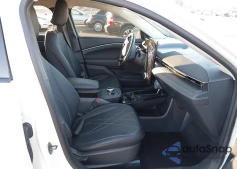 2024 Ford Mustang Mach-E Select z USA, uszkodzony, nr VIN 3FMTK1SU4RMA36714